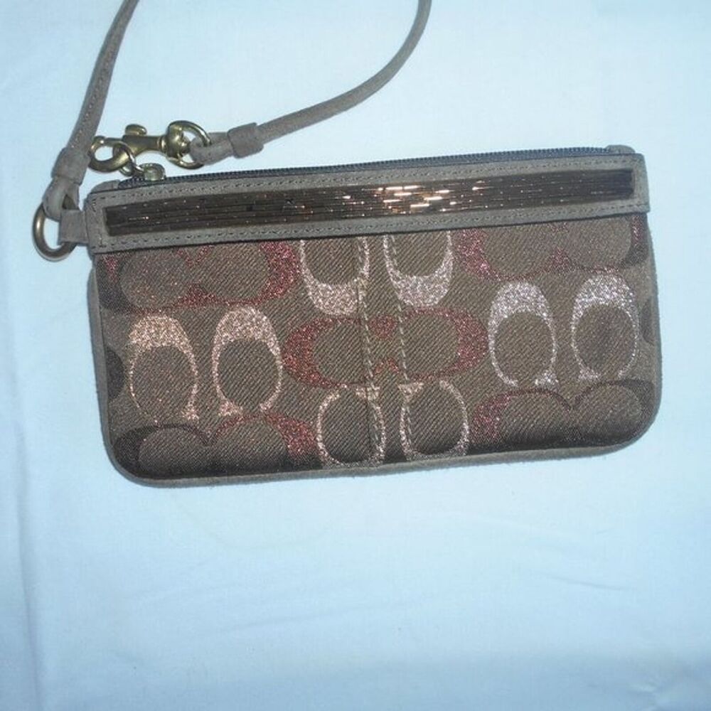 *Unique wristlet with gold beading in tan and gold on brown background